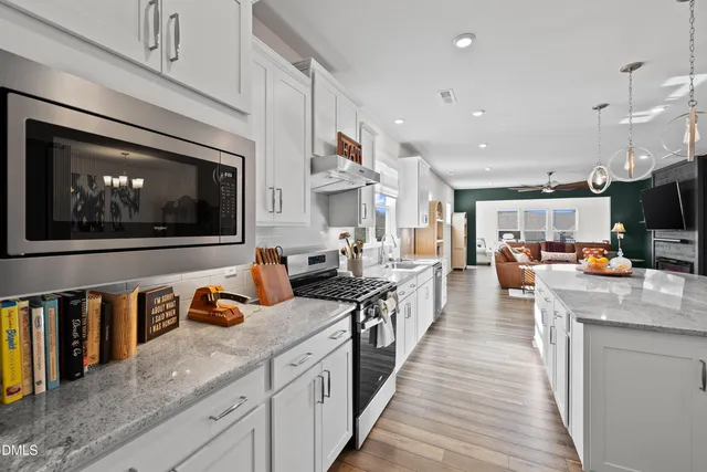 $468,500 | 2501 Friars Head Court, Fuquay-Varina, NC 27526