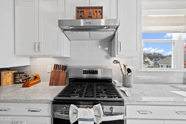 $468,500 | 2501 Friars Head Court, Fuquay-Varina, NC 27526