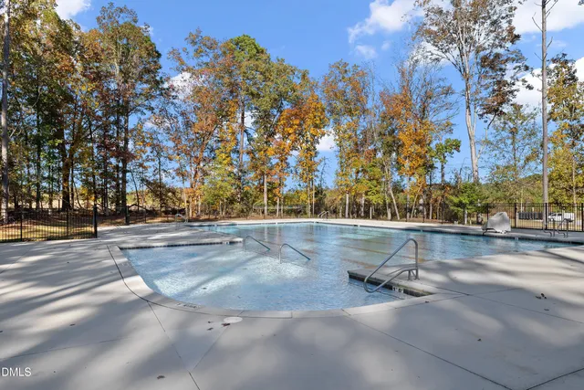 $468,500 | 2501 Friars Head Court, Fuquay-Varina, NC 27526