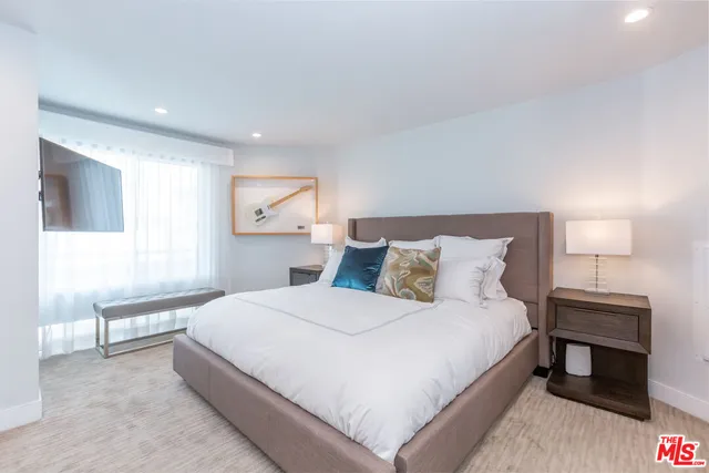 $10,500 | 18 Union Jack Street, Unit 302, Marina del Rey, CA 90292