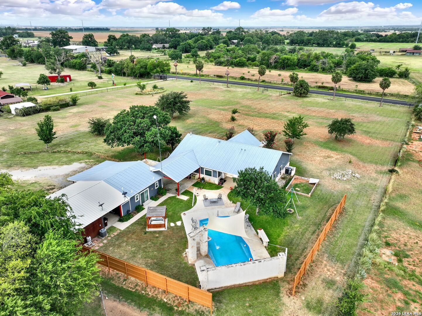 14805 Ladd Road Atascosa, TX 78002 - Photo 7 of 49