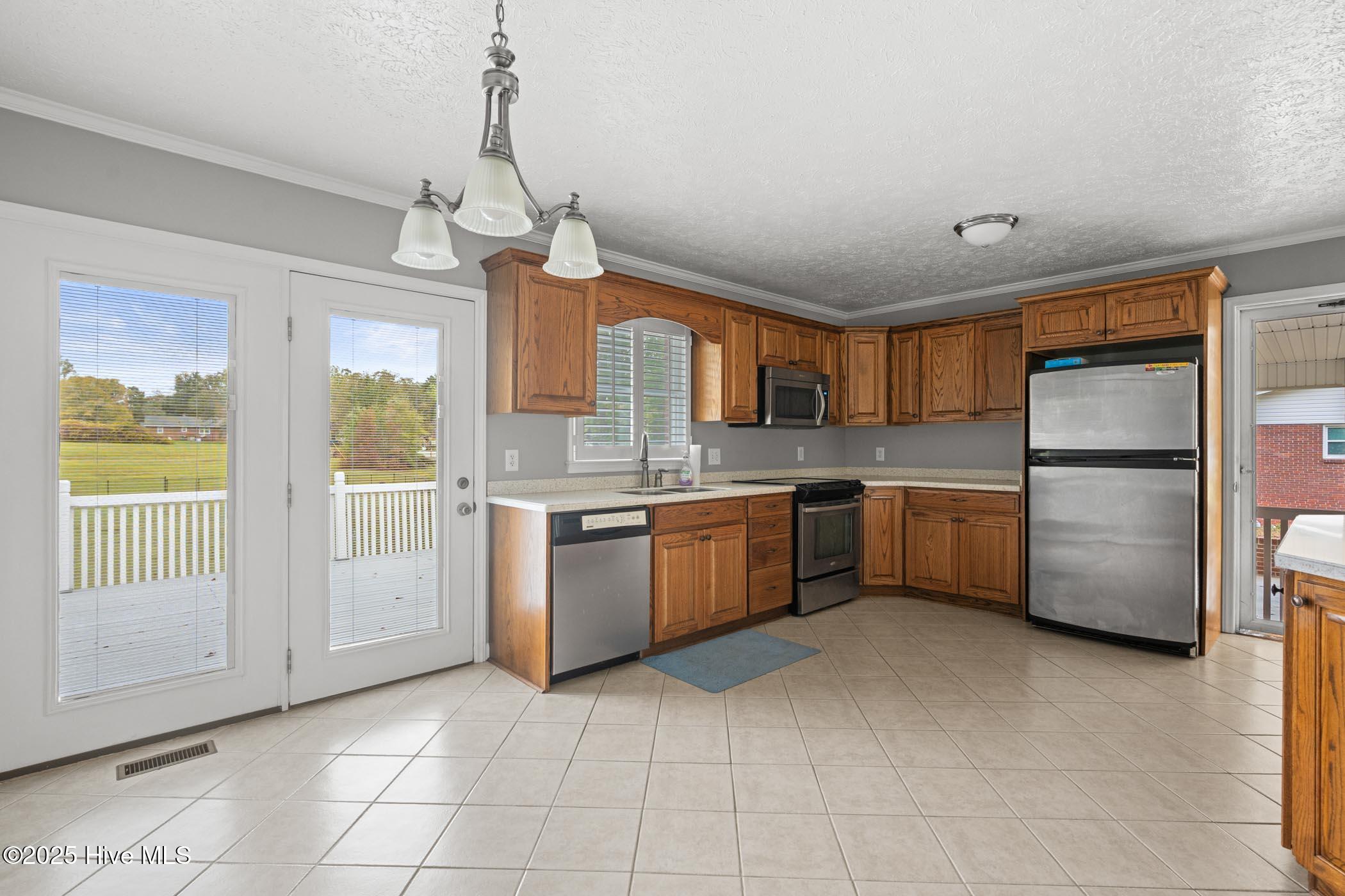 132 Parker Street Rockingham, NC 28379 - Photo 6 of 26 A7409422