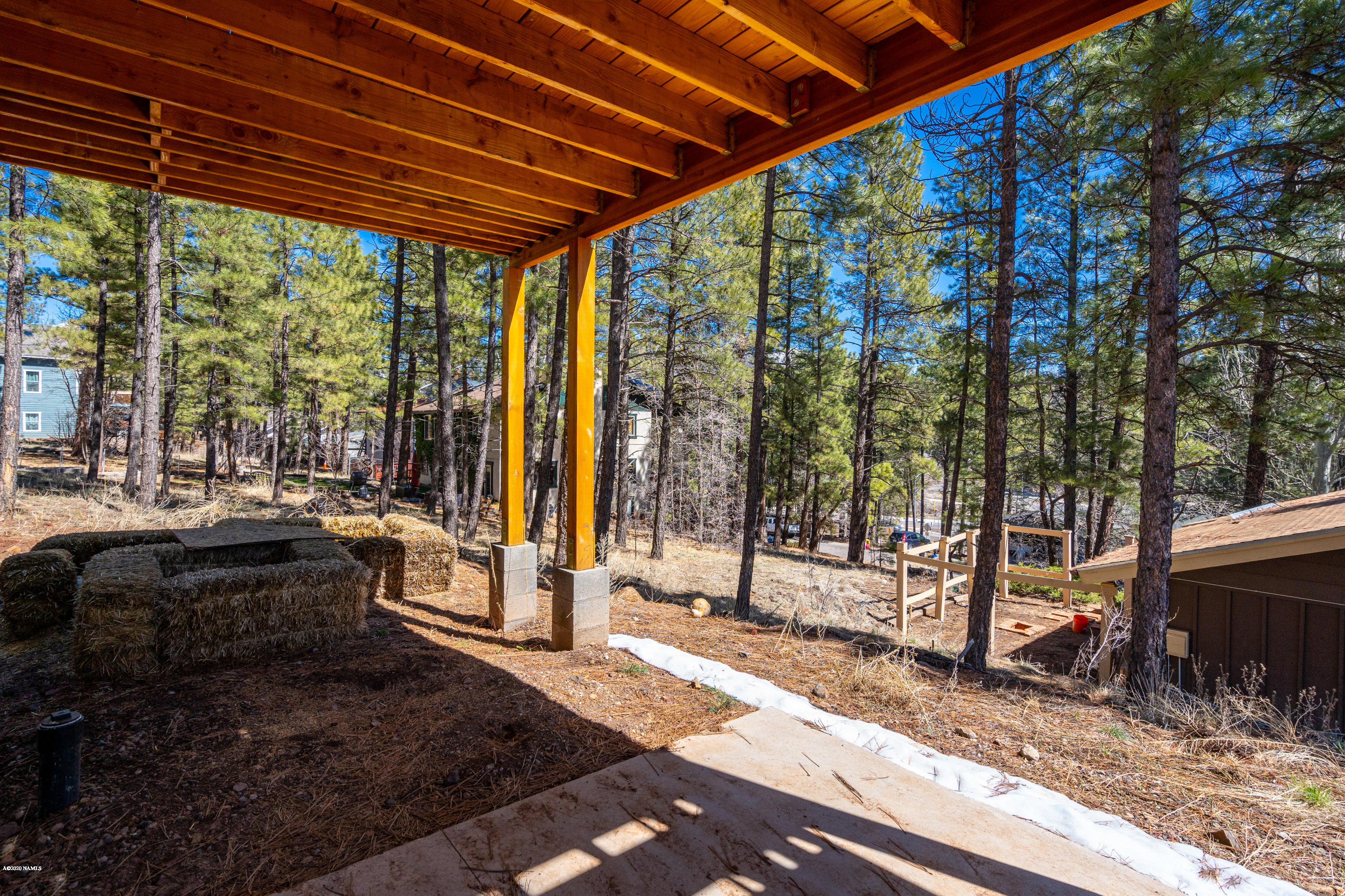 774 North Forest View Drive Flagstaff, AZ 86001 - Photo 17 of 33 Basement level patio
