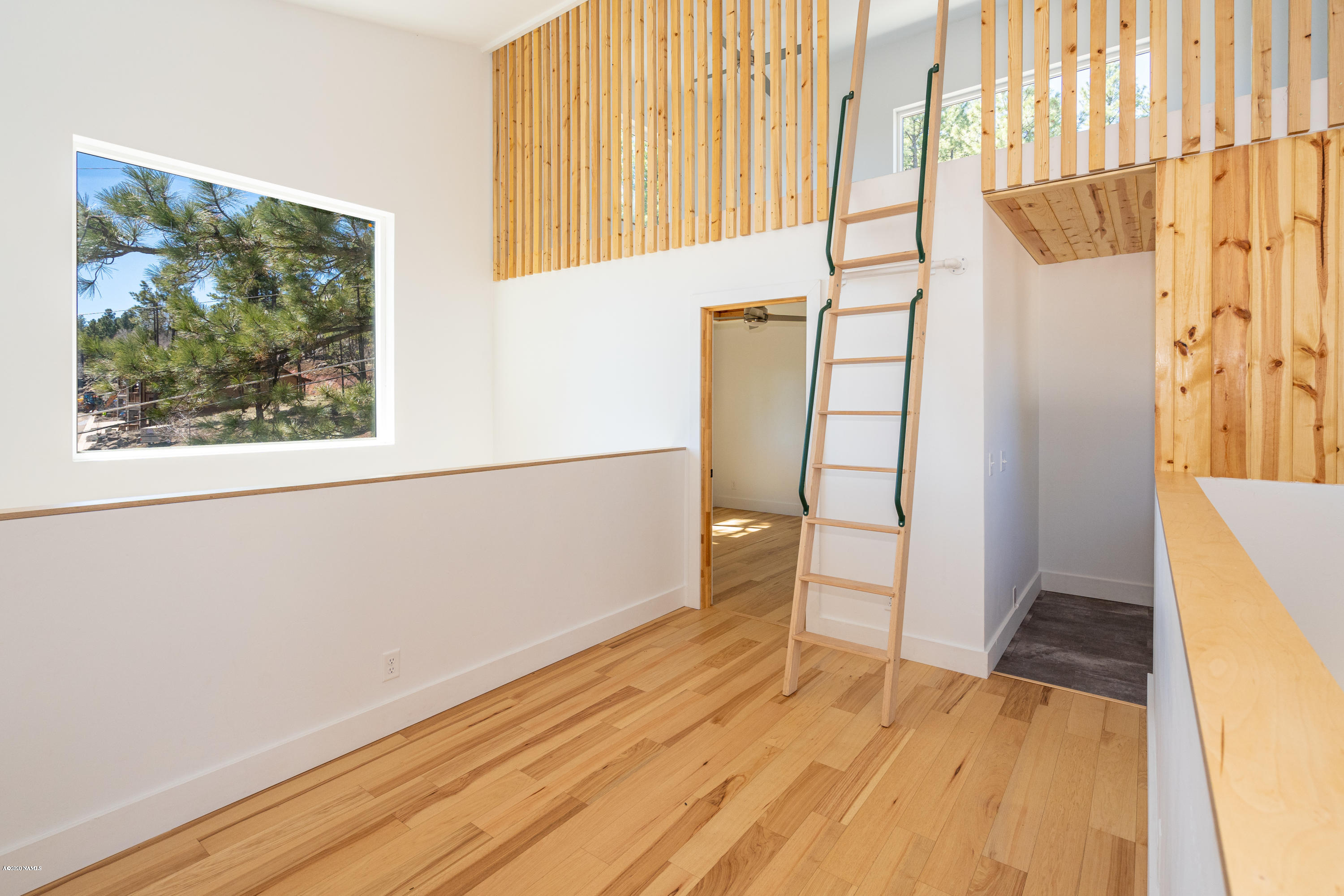 774 North Forest View Drive Flagstaff, AZ 86001 - Photo 18 of 33 Loft