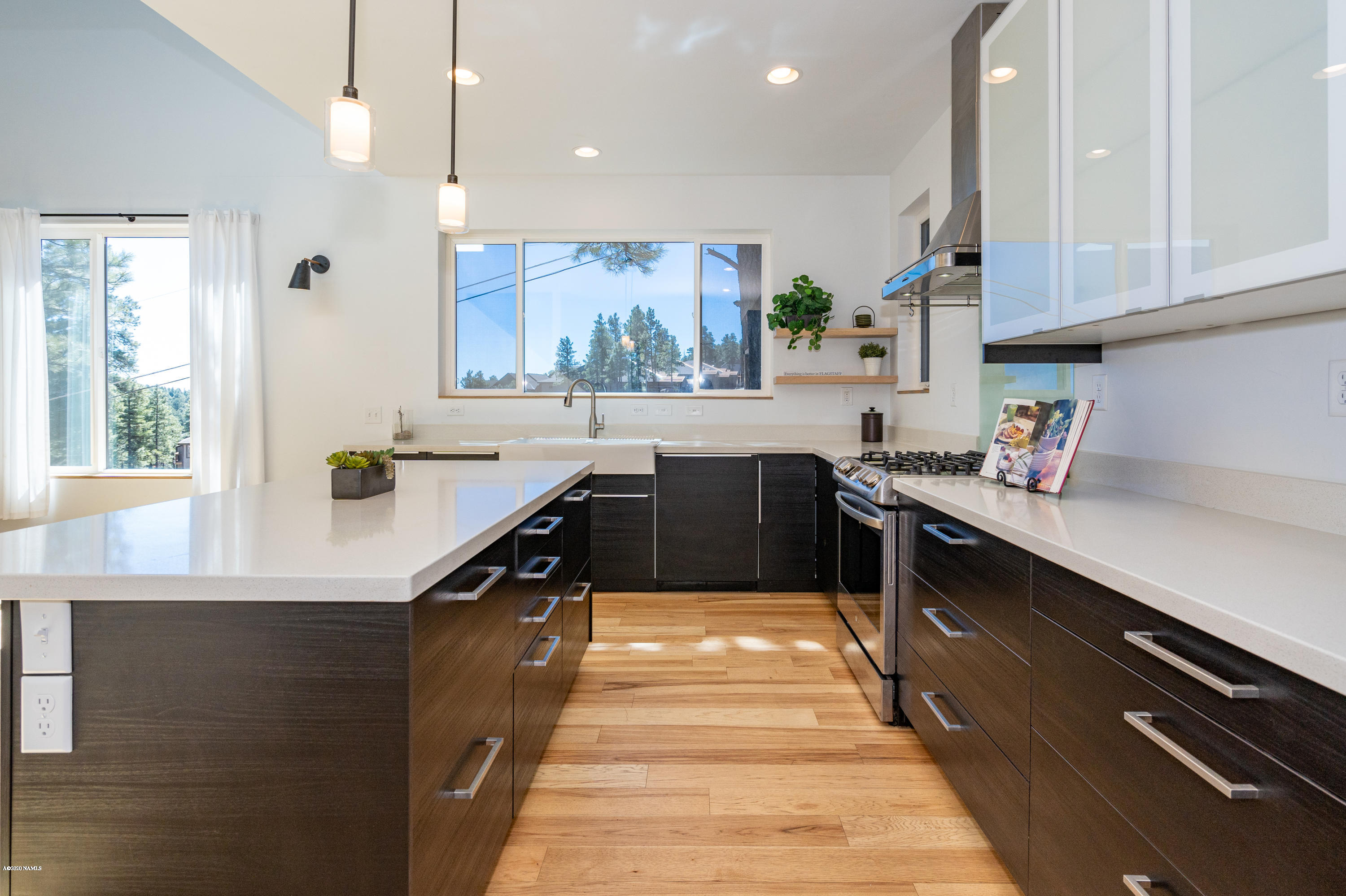 774 North Forest View Drive Flagstaff, AZ 86001 - Photo 4 of 33 Kitchen
