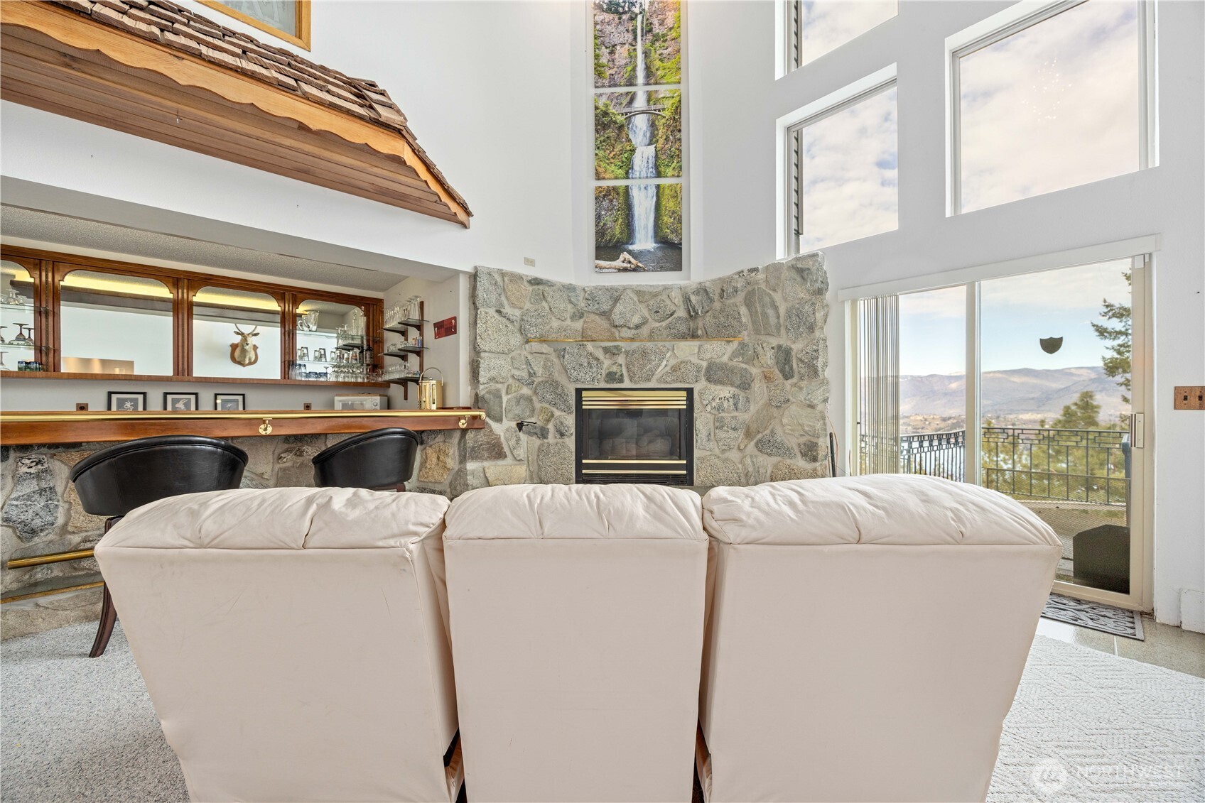 985 Guffy Road Chelan, WA 98816 - Photo 16 of 39