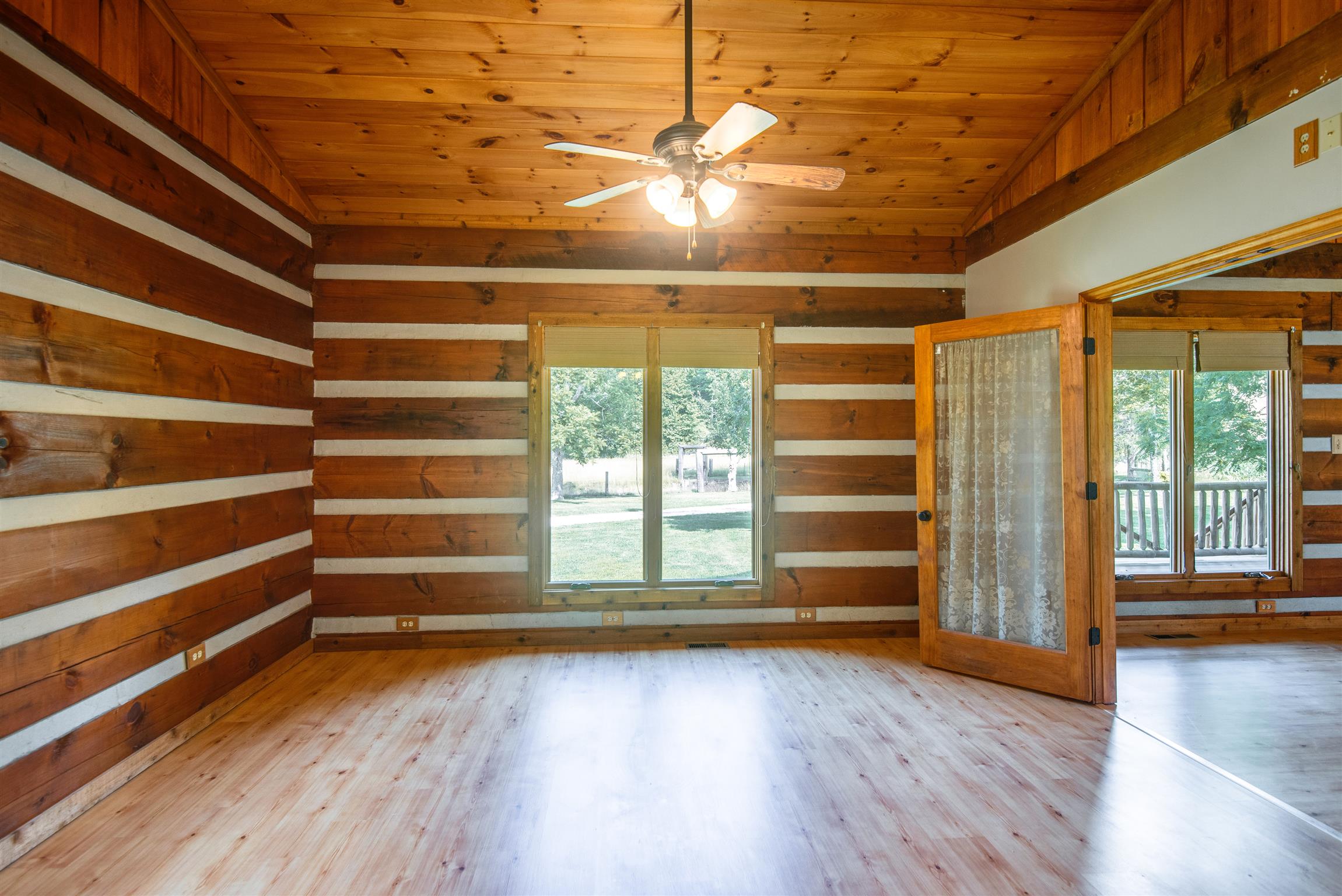 3198 Arnold Road Centerville, TN 37033 - Photo 10 of 30 Master Suite w/ voluminous ceiling heights