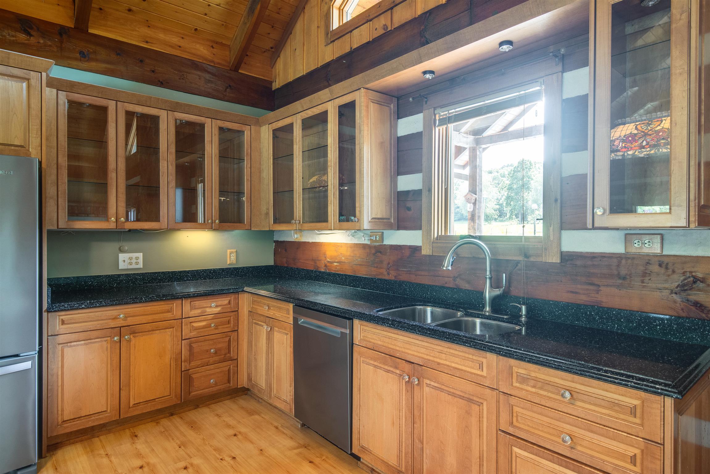 Rustic+adding luxuries of a modern kitchen