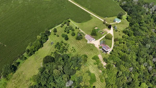 $885,000 | S7300 & S7304 Sandusky, Hillpoint, WI 53937