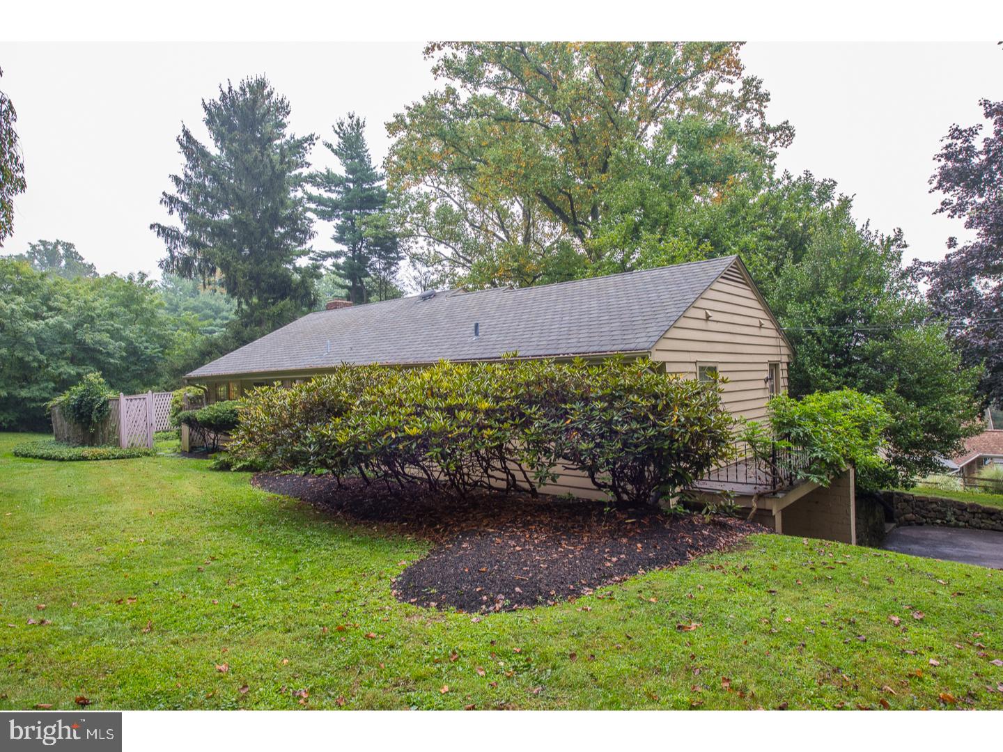 1208 County Line Road Wayne, PA 19087 - Photo 17 of 17 Front Yard
