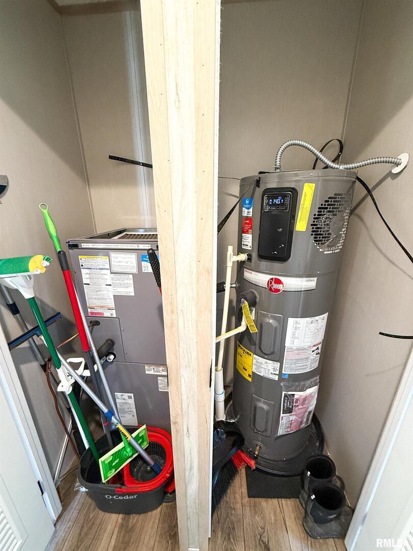 119 South 6th Street Southwest Clay City, IL 62824 - Photo 54 of 90