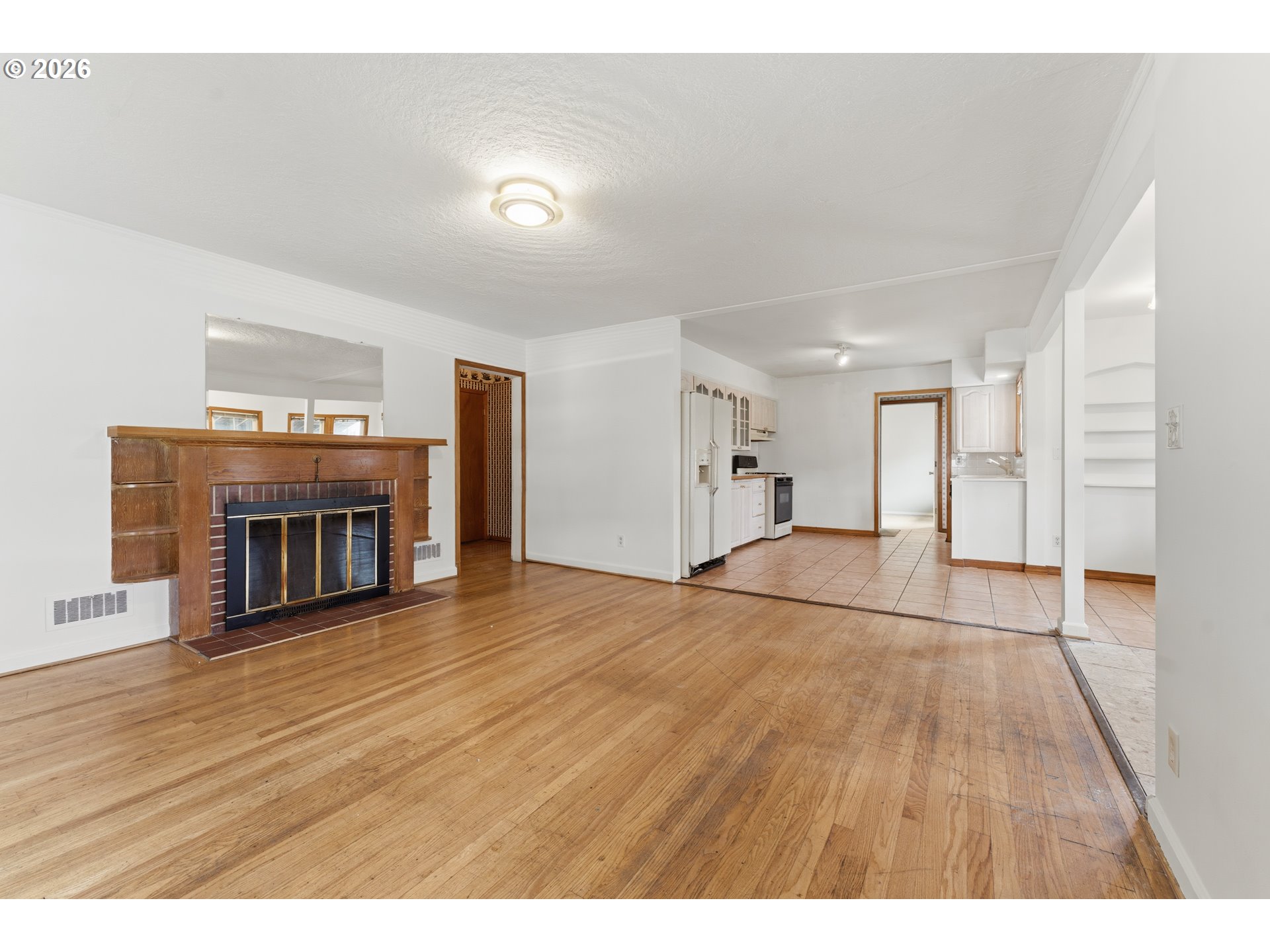11311 Southeast Division Street Portland, OR 97216 - Photo 12 of 48