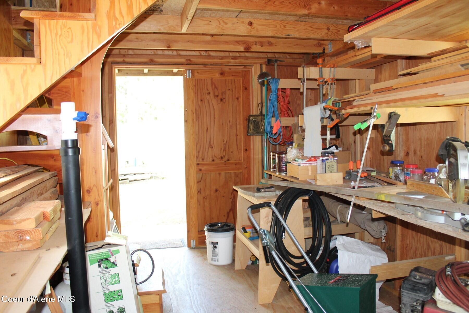 881-2714 South Allen Road Coeur D'Alene, ID 83814 - Photo 11 of 54 Cabin Interior Main Floor