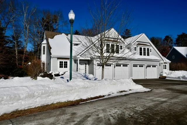 $849,900 | 25 Carriage Lane, Unit 25, Duxbury, MA 02332