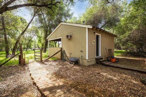 $999,998 | 3940 Welker Lane, Shingle Springs, CA 95682