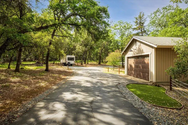 $999,998 | 3940 Welker Lane, Shingle Springs, CA 95682