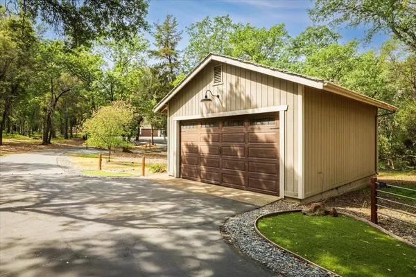$999,998 | 3940 Welker Lane, Shingle Springs, CA 95682