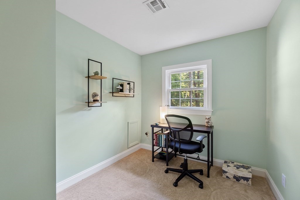 15 Acton Road Ashland, MA 01721 - Photo 17 of 26 Gallery Image 17