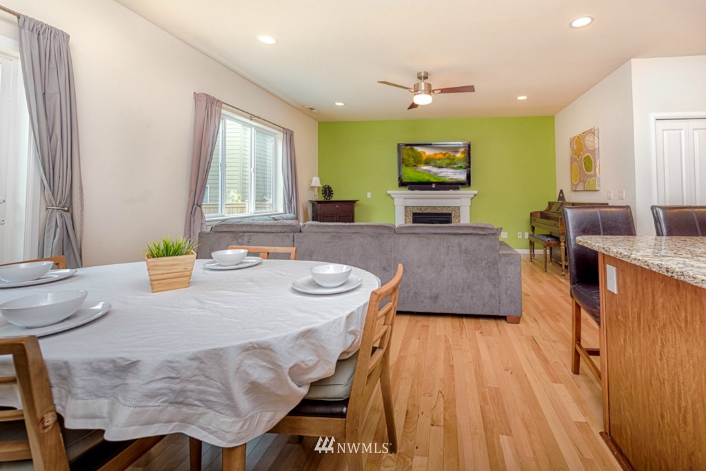 2926 183rd Street Southeast Bothell, WA 98012 - Photo 6 of 21