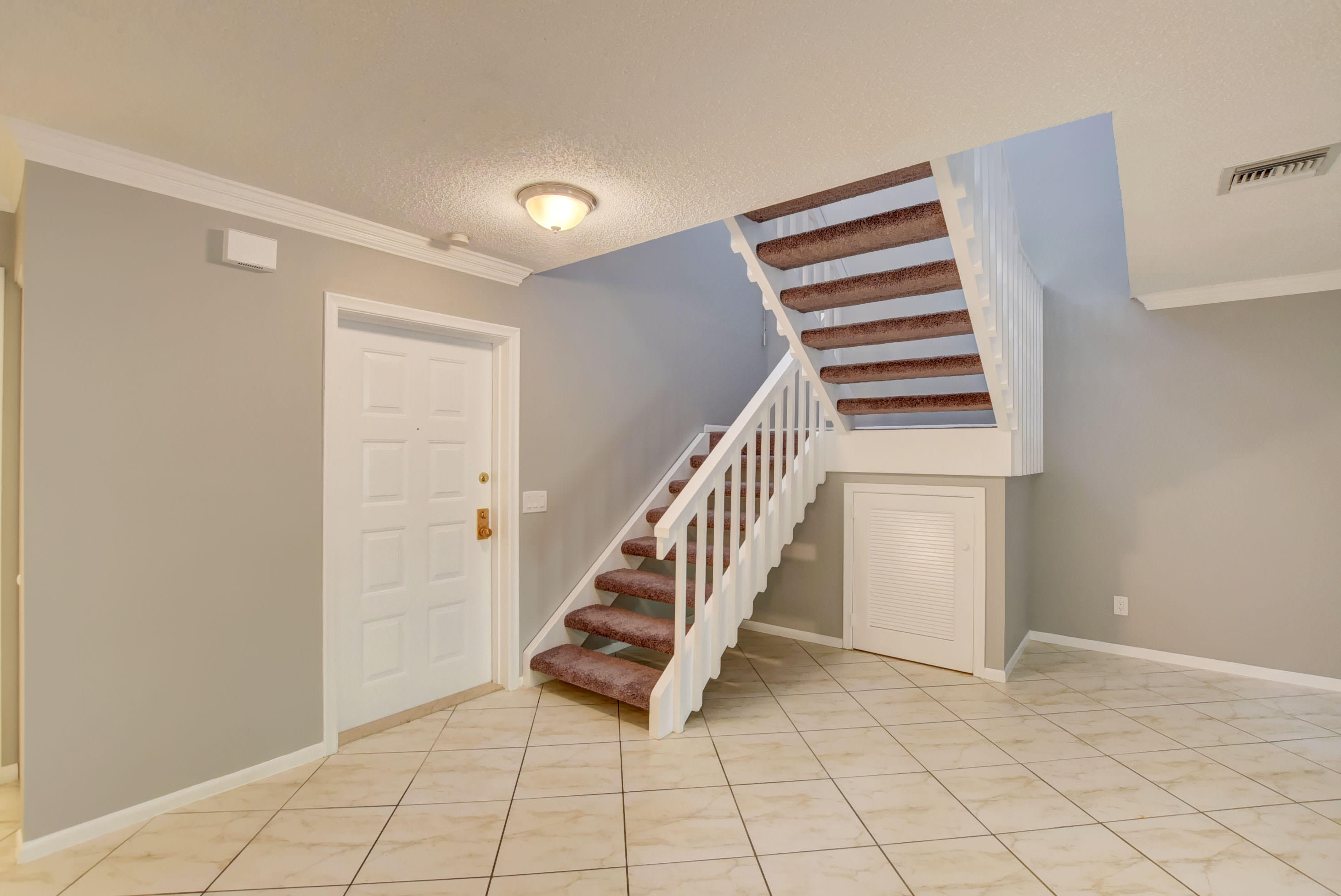 5817 Fox Hollow Drive, Unit G Boca Raton, FL 33486 - Photo 3 of 35 03_ebf_7094and4more