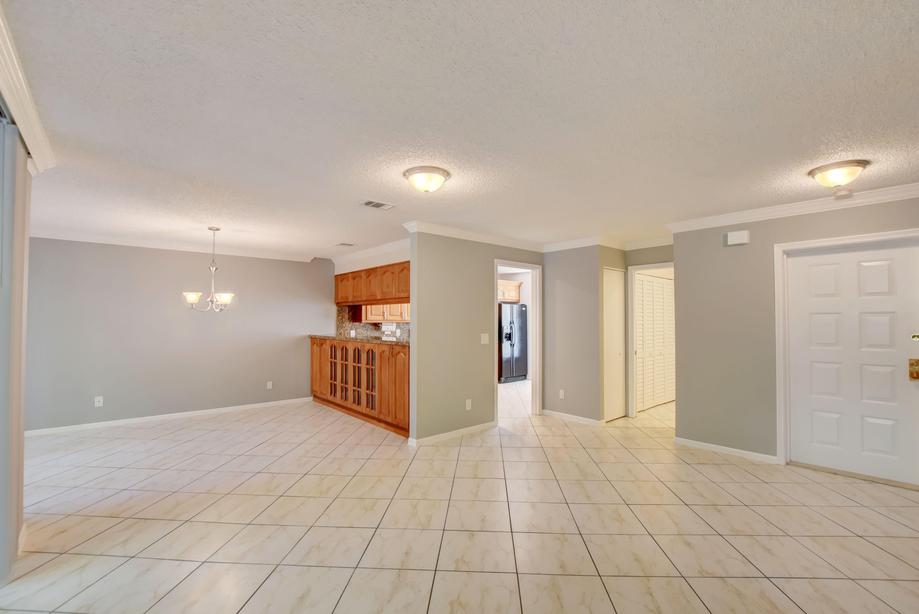 5817 Fox Hollow Drive, Unit G Boca Raton, FL 33486 - Photo 9 of 35 09_ebf_7124and4more