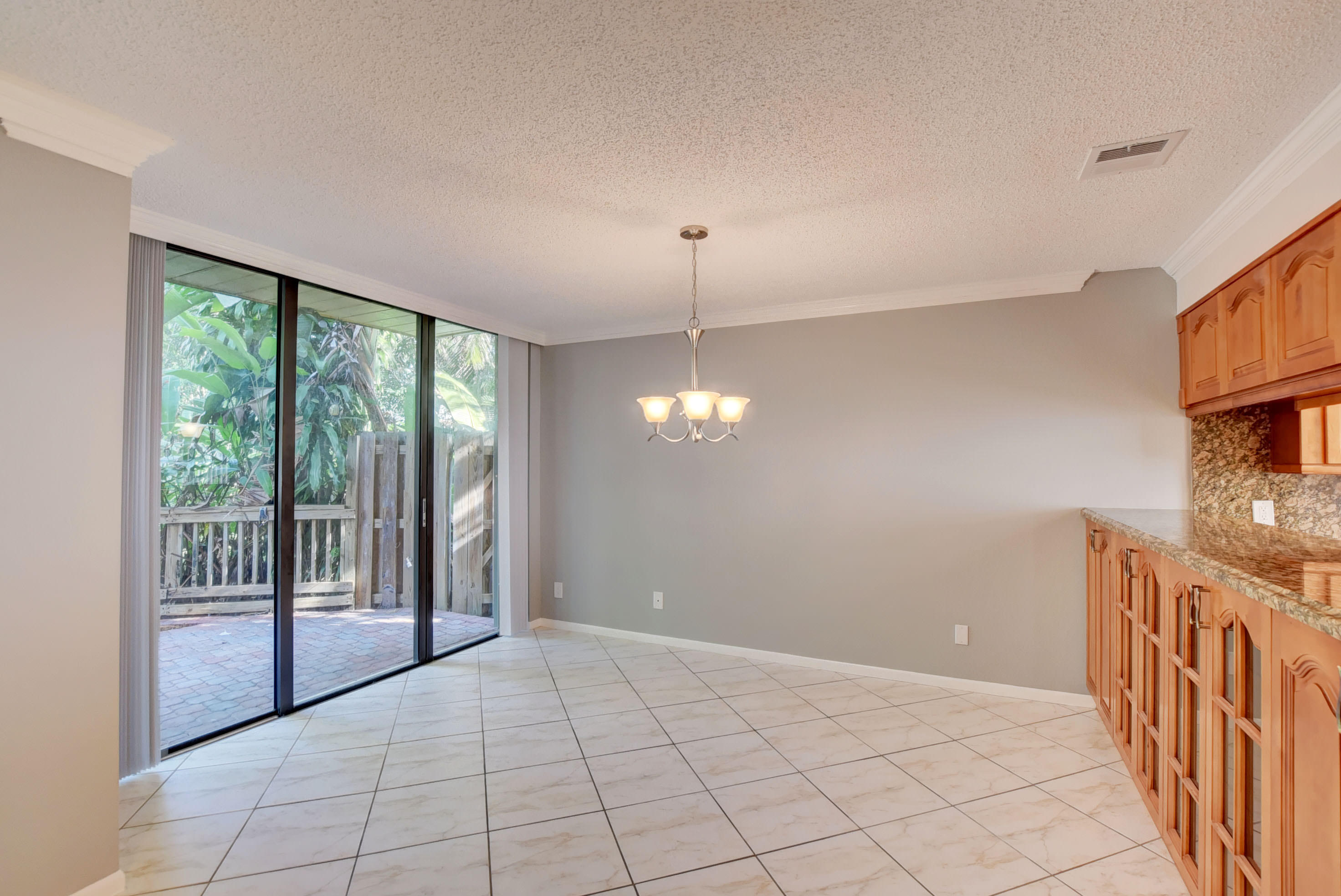 5817 Fox Hollow Drive, Unit G Boca Raton, FL 33486 - Photo 10 of 35 10_ebf_7129and4more