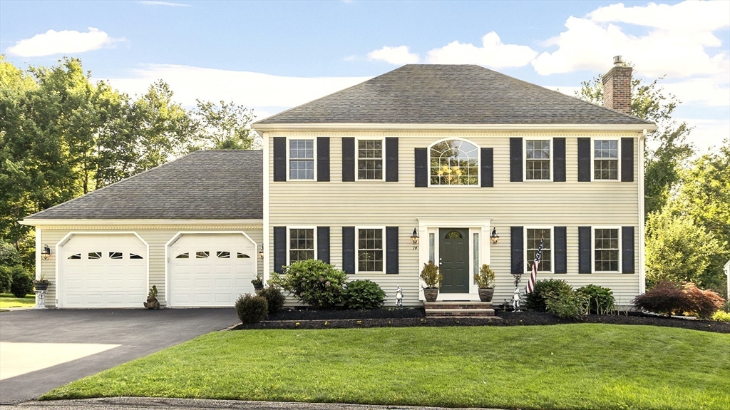14 Harbor Light Road Leominster, MA 01453 - Photo 2 of 38 Gallery Image 2