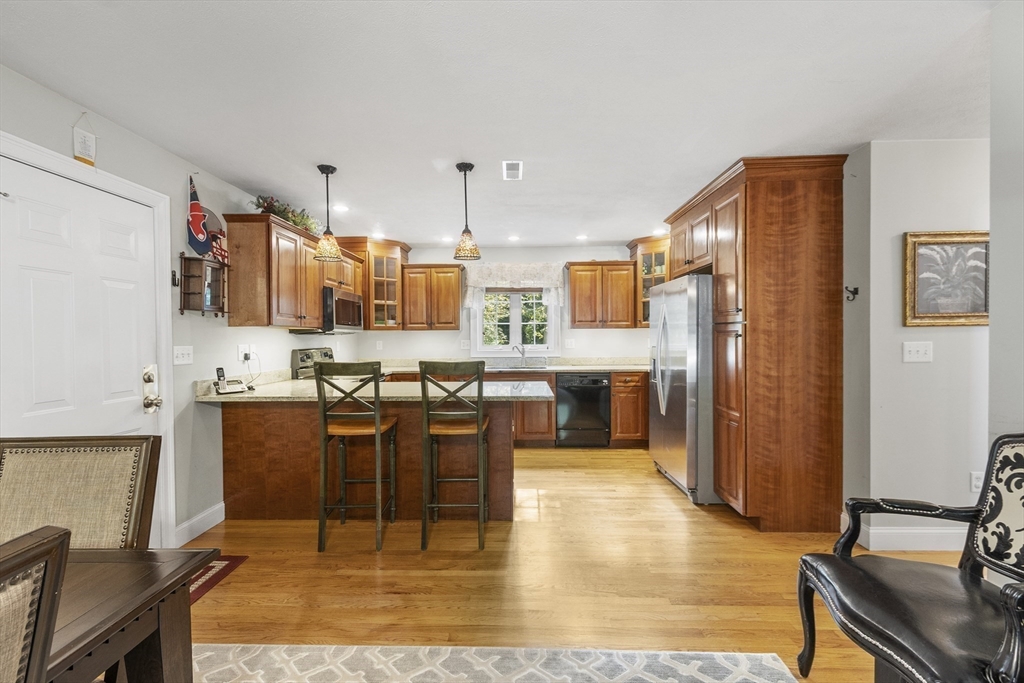 14 Harbor Light Road Leominster, MA 01453 - Photo 10 of 38 Gallery Image 10