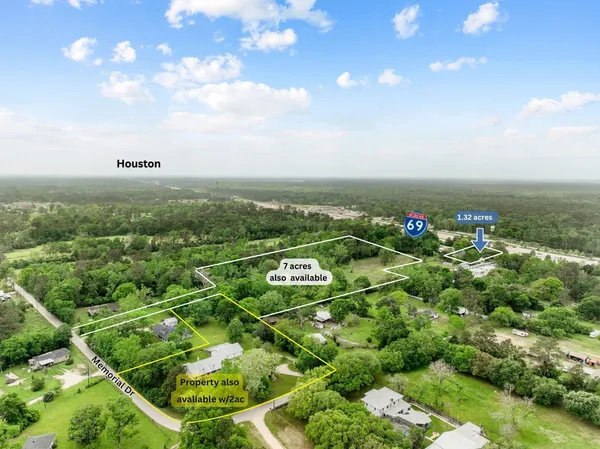 $350,000 | 15327 1st Street, Splendora, TX 77372