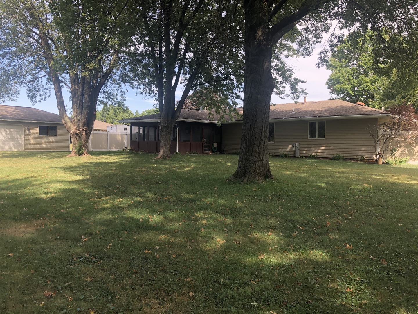 24848 South Ridge Road Elwood, IL 60421 - Photo 12 of 48 a backyard of a house with yard and outdoor seating