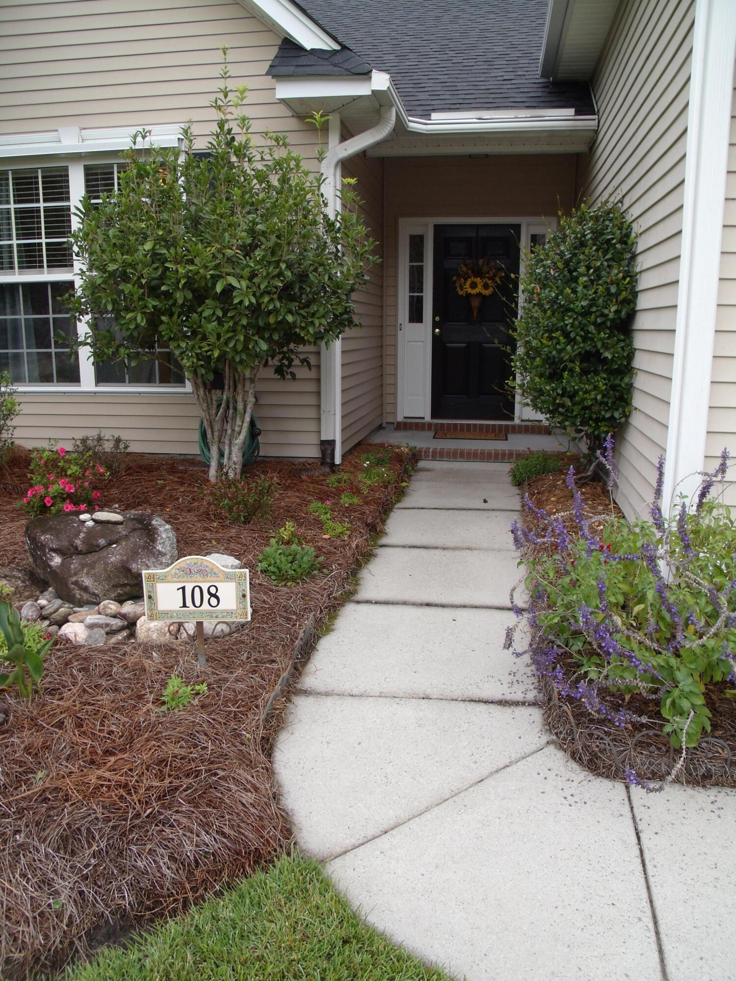 108 Oakbluff Road Summerville, SC 29485 - Photo 3 of 56 GEDC5859