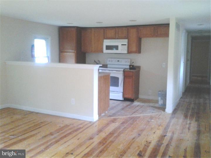 26 Henry Road Gibbsboro, NJ 08026 - Photo 3 of 8 Kitchen