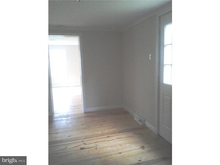 26 Henry Road Gibbsboro, NJ 08026 - Photo 7 of 8 Bedroom 3