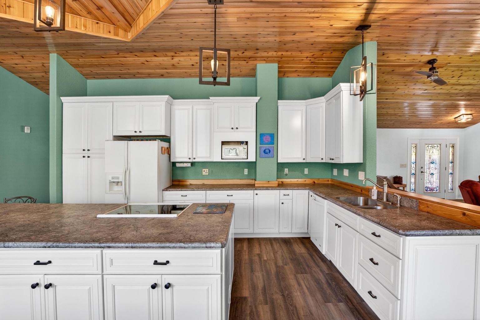 927 Mission Lake Road Kettle Falls, WA 99141 - Photo 12 of 40