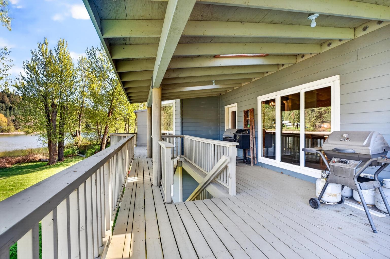 927 Mission Lake Road Kettle Falls, WA 99141 - Photo 23 of 40