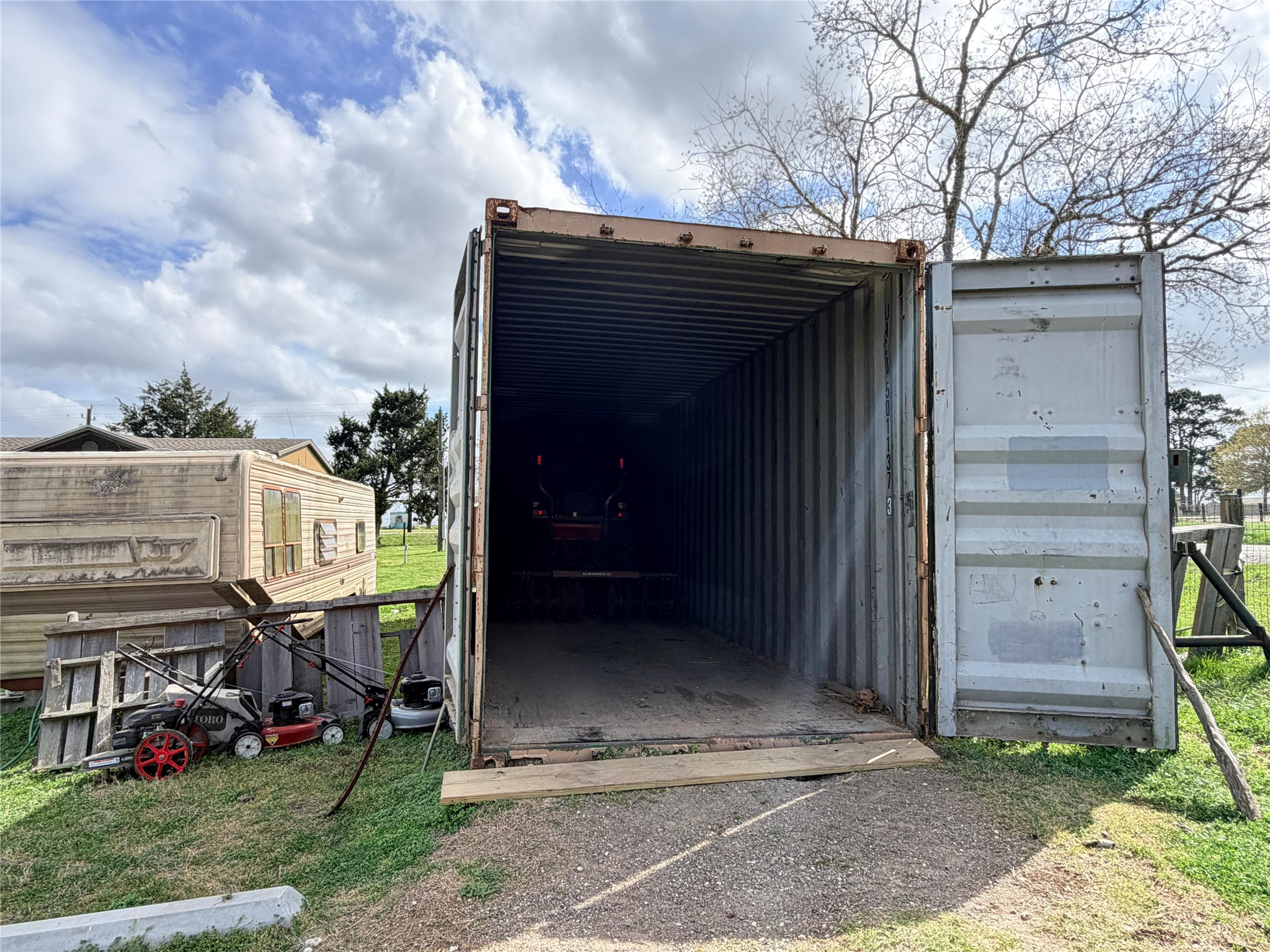 13700 Burnett Road Beasley, TX 77417 - Photo 17 of 38