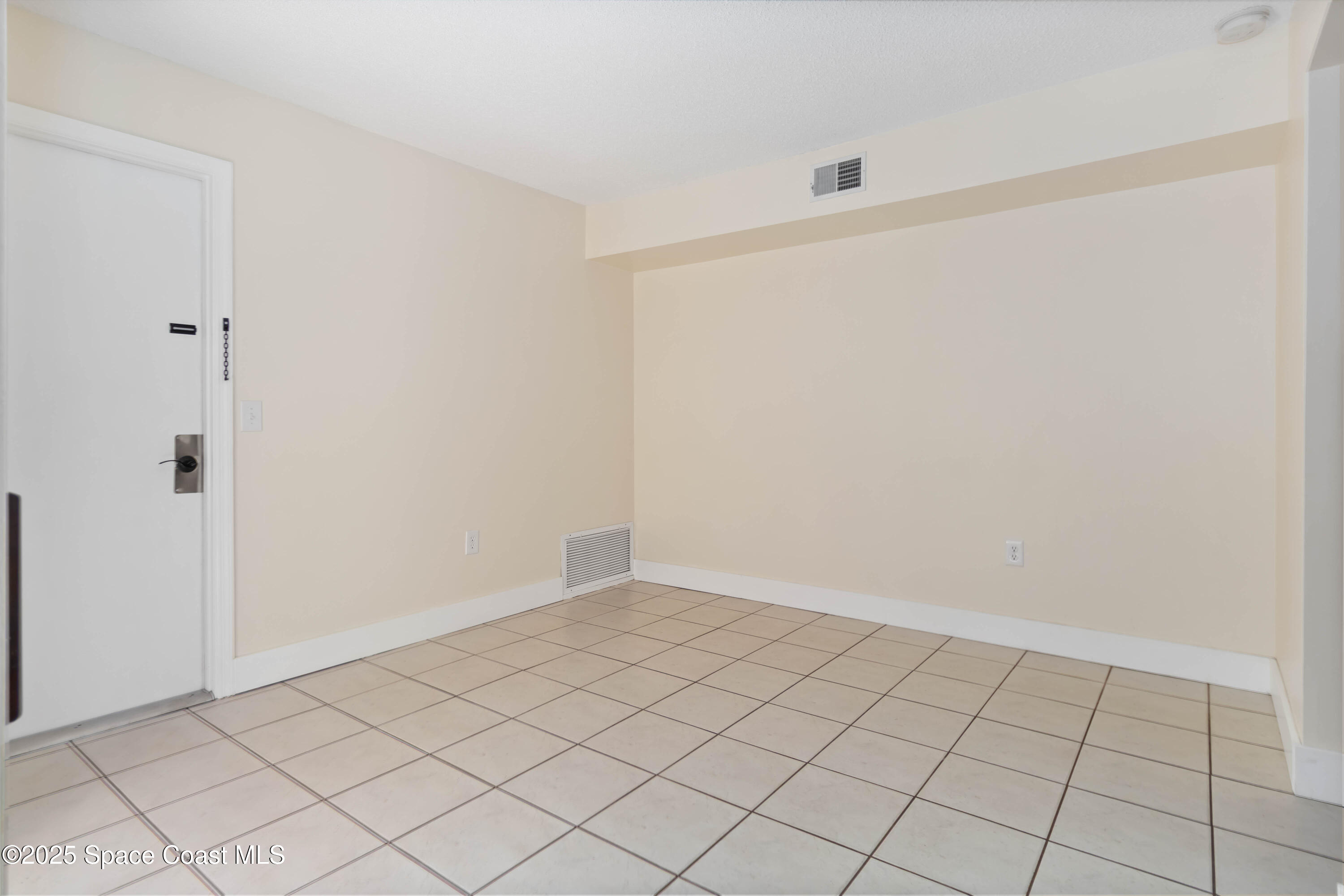 182 Bluefish Place, Unit 710 Rockledge, FL 32955 - Photo 5 of 33 a view of an empty room