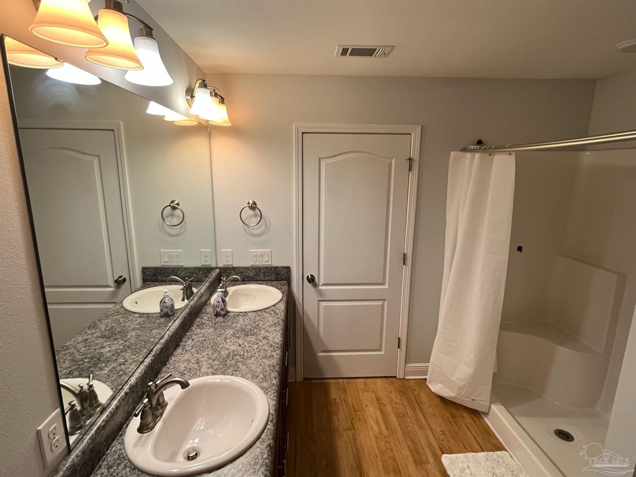 190 Crowndale Road Cantonment, FL 32533 - Photo 8 of 23