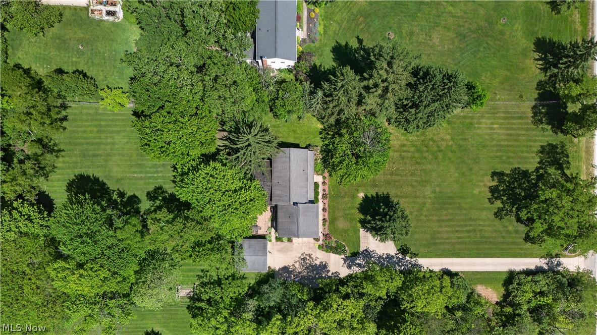 2069 Middleton Road Hudson, OH 44236 - Photo 41 of 42 An aerial view of the property and its grounds