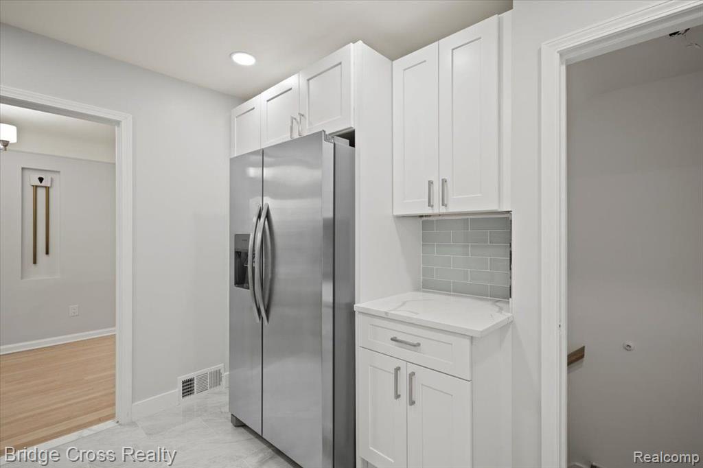 3030 Bamlet Road Royal Oak, MI 48073 - Photo 12 of 30 Gallery Image 12