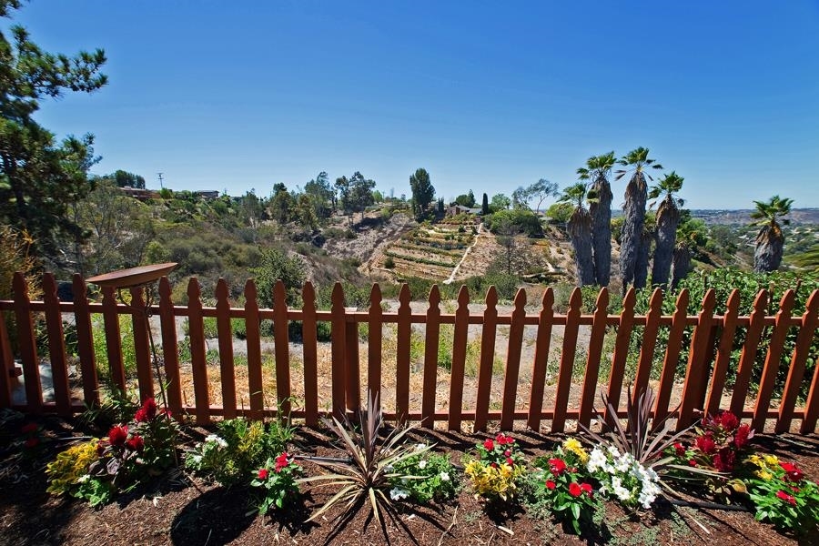 5440 Redding Road San Diego, CA 92115 - Photo 21 of 25 Freshly planted!
