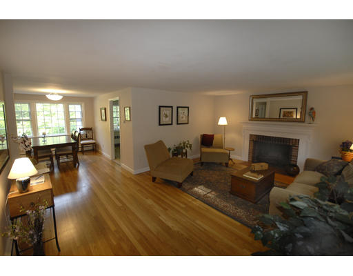 44 High Rock Road Wayland, MA 01778 - Photo 8 of 11 Gallery Image 8