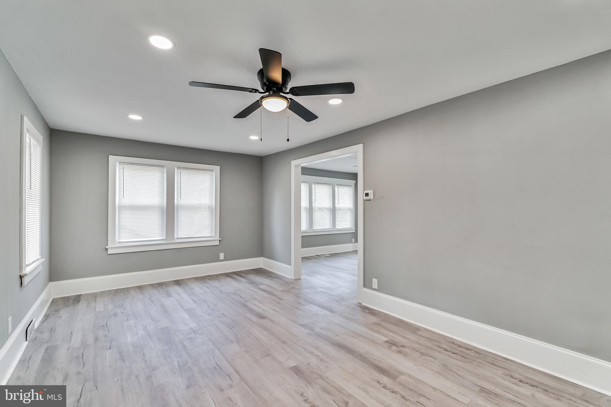 530 Walnut Avenue Laurel Springs, NJ 08021 - Photo 11 of 38