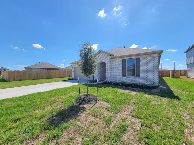 $2,250 | 2815 Lyra Court, Fresno, TX 77545