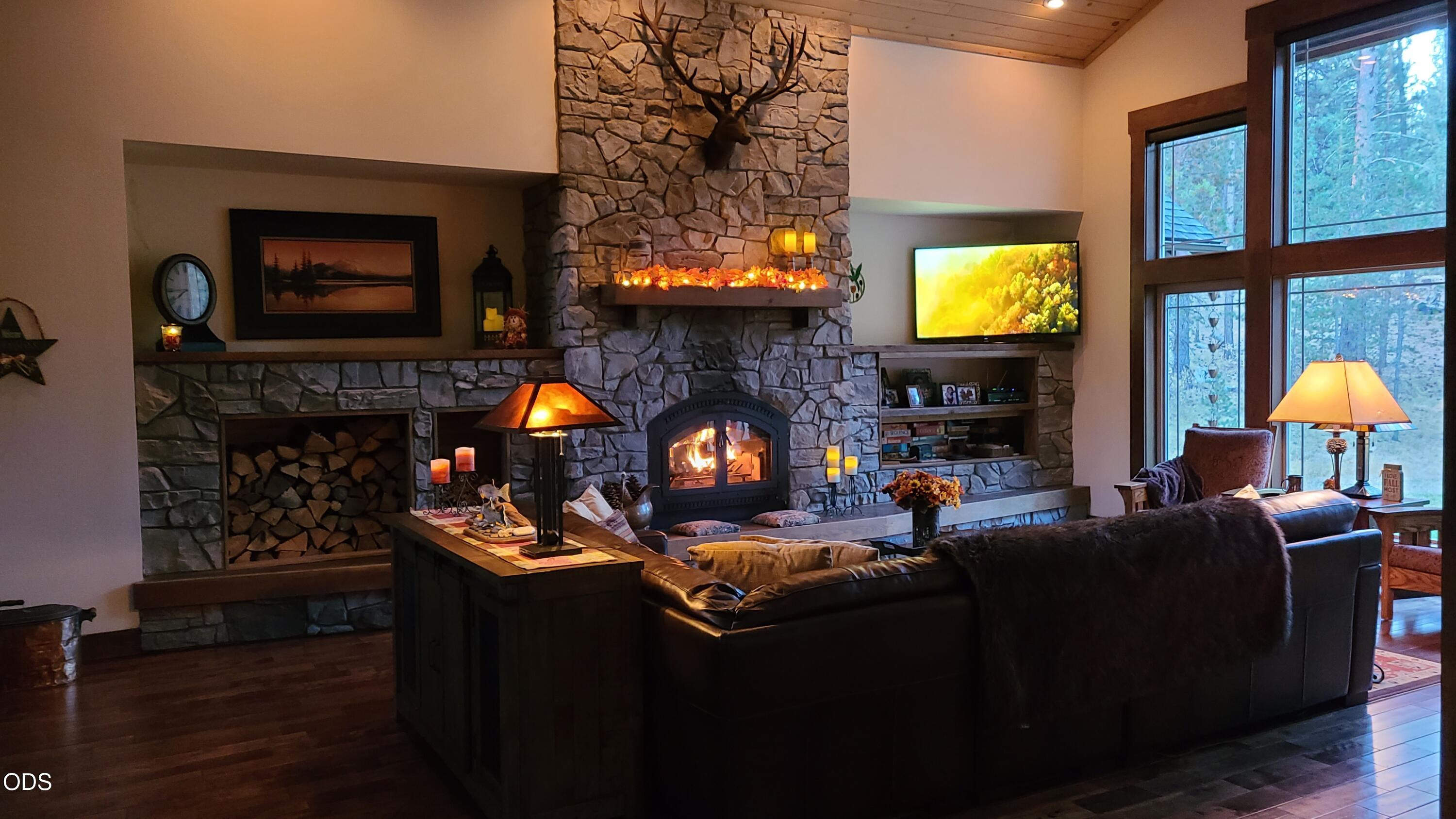 54937 Forest Lane Bend, OR 97707 - Photo 22 of 61