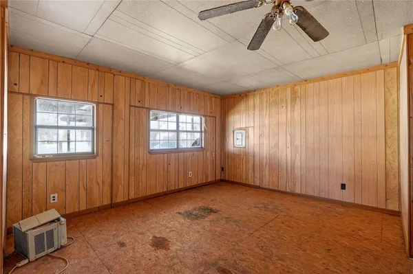 $229,900 | 600 East William Joel Bryan Parkway, Bryan, TX 77803