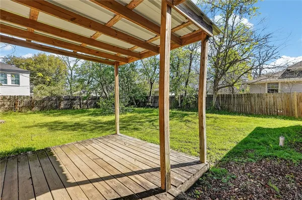 $229,900 | 600 East William Joel Bryan Parkway, Bryan, TX 77803