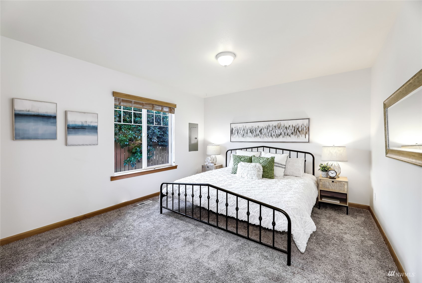5626 45th Avenue Southwest Seattle, WA 98136 - Photo 15 of 23 Gallery Image 15