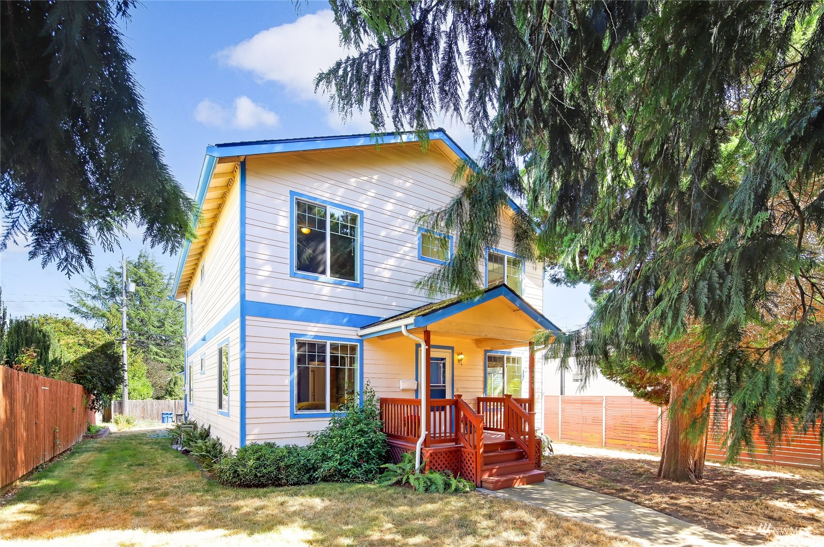 5626 45th Avenue Southwest Seattle, WA 98136 - Photo 2 of 23 Gallery Image 2