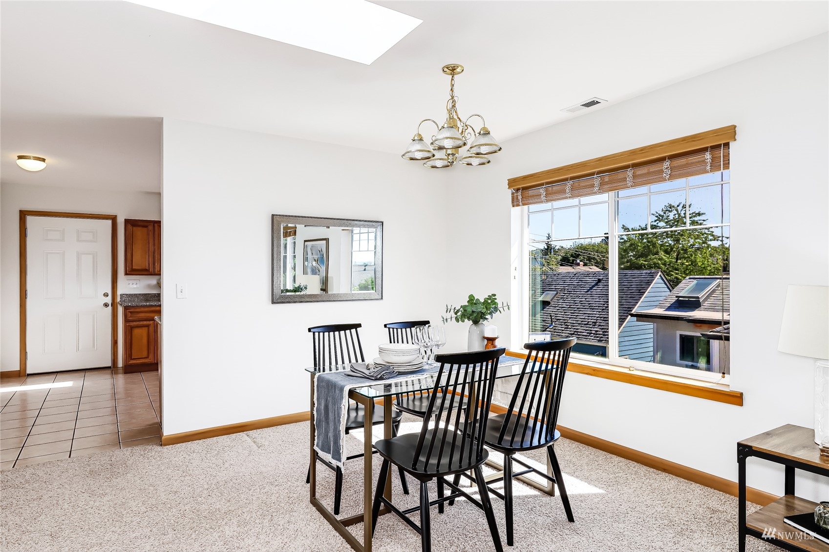 5626 45th Avenue Southwest Seattle, WA 98136 - Photo 8 of 23 Gallery Image 8